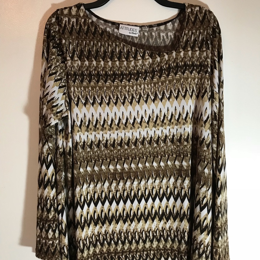 ❌SOLD❌  Attitudes by Renee tunic blouse.